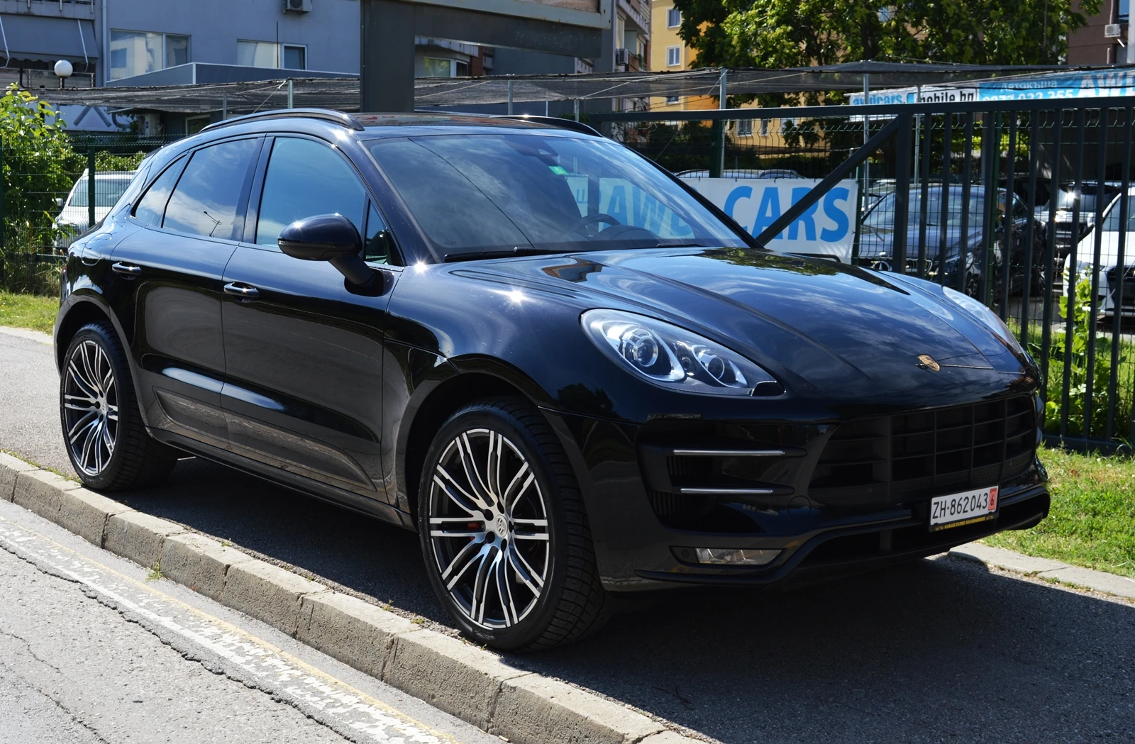 Porsche Macan 3.6i Turbo 400hp PDK ШВЕЙЦАРИЯ  - изображение 4