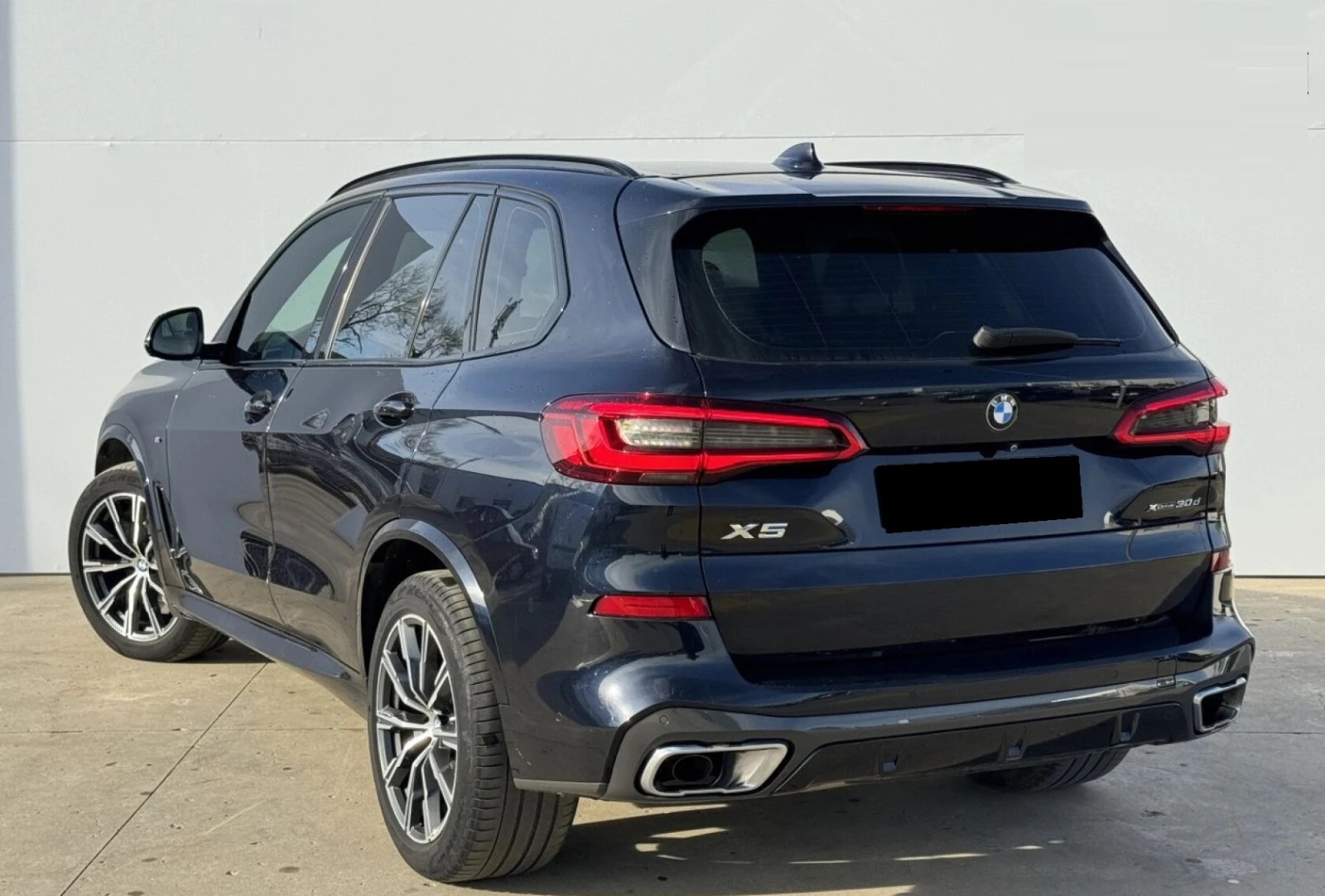 BMW X5 xDrive30d M-Sport - изображение 2