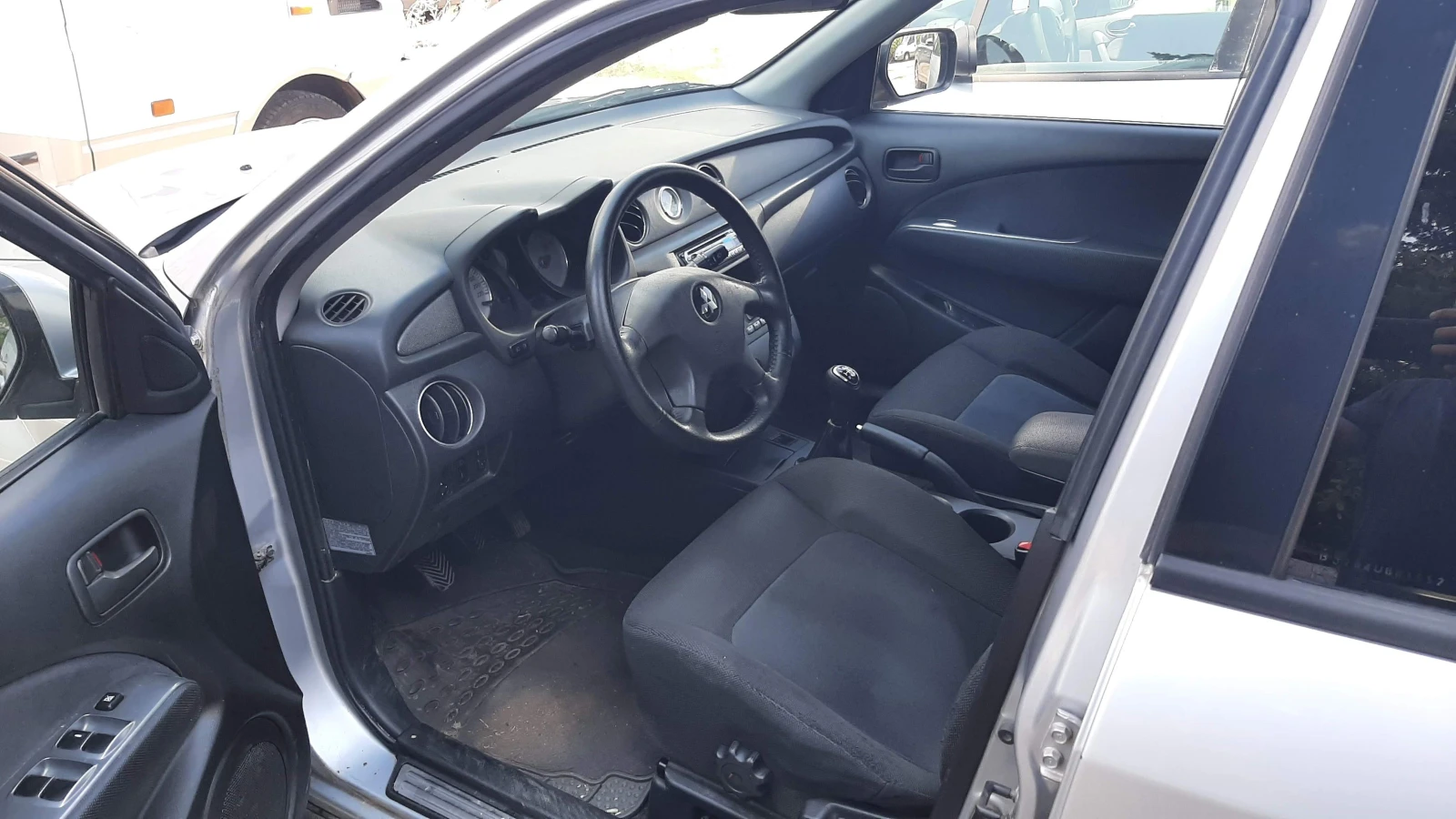 Mitsubishi Outlander  - изображение 5