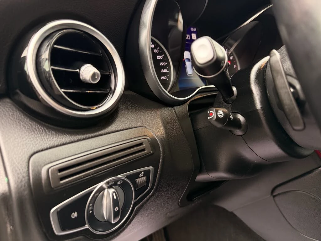 Mercedes-Benz GLC 300 4MATIC BLINDSPOT* CAM* KEYLESS* PANO*  - изображение 6