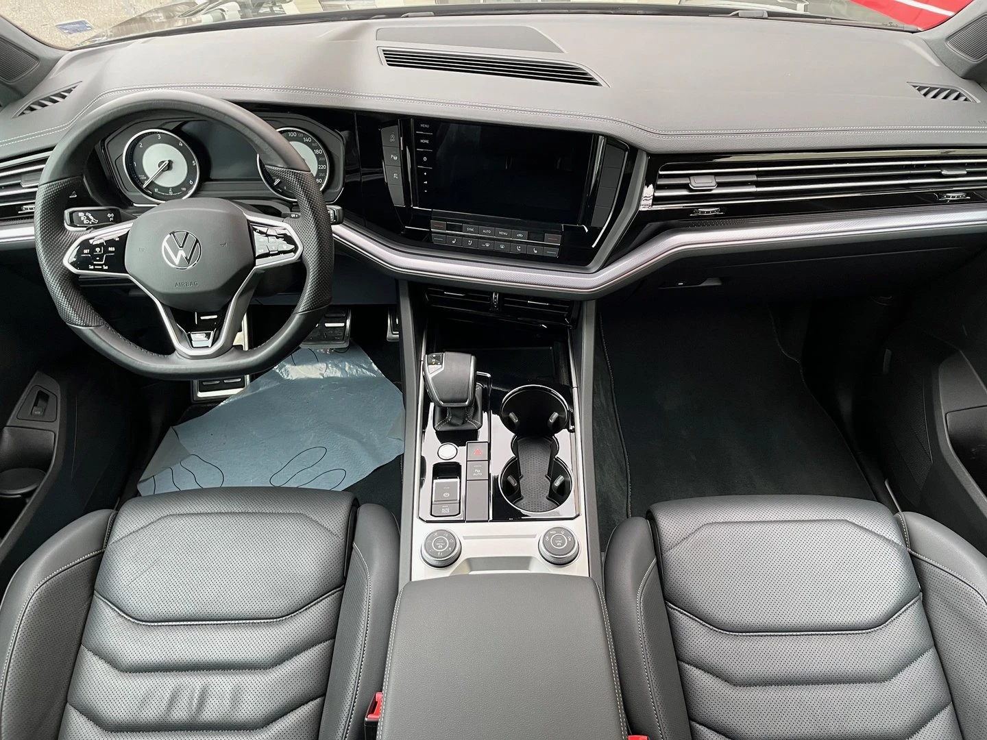 VW Touareg R-Line 3.0 V6 TDI SCR 4MOTION | Mobile.bg � ����������� 9