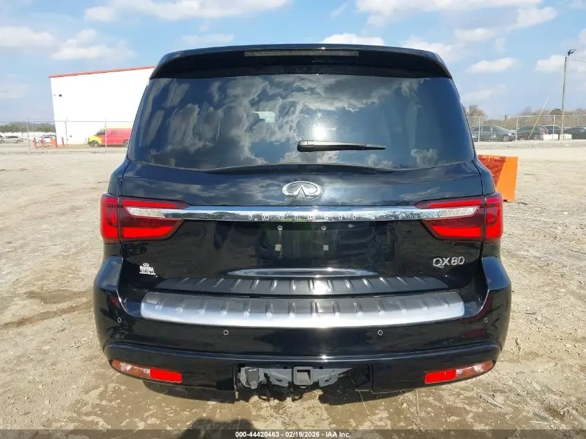 Infiniti QX80, снимка 6 - Автомобили и джипове - 53889924