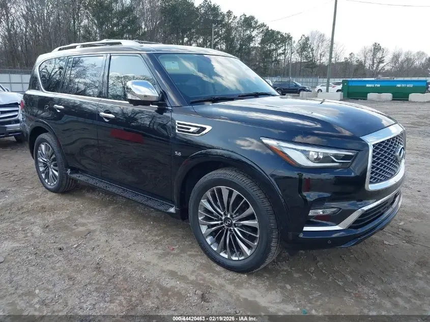 Infiniti QX80