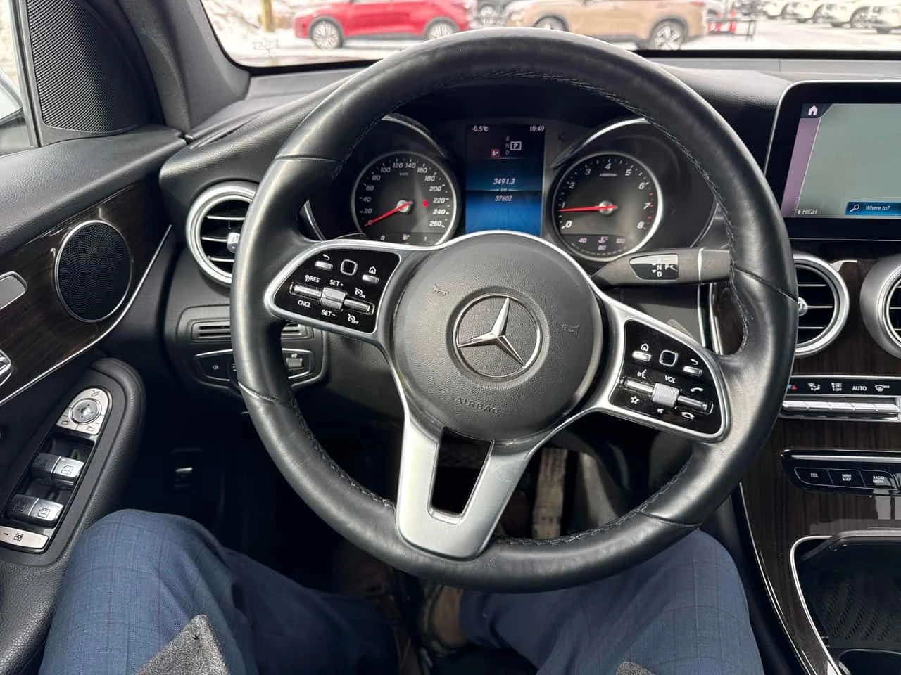 Mercedes-Benz GLC 300 CARFAX/ПАНОРАМА/360 CAM/ПОДГРЕВИ, снимка 14 - Автомобили и джипове - 53925079