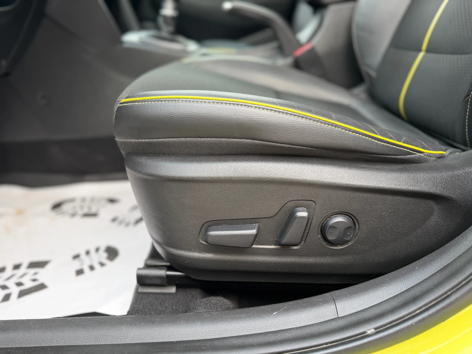 Hyundai Kona 1.0 GDI  FULL PREMIUM , снимка 10 - Автомобили и джипове - 53956044