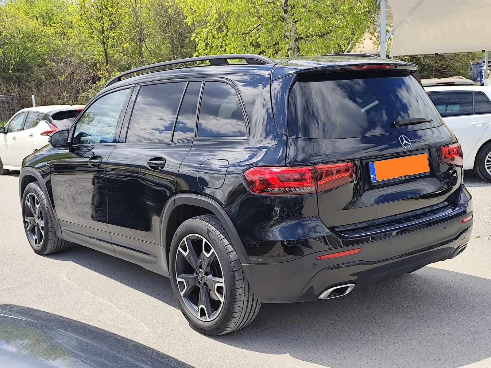 Mercedes-Benz GLB 220 D* АВТОМАТИК* LED* HEAD UP* , снимка 6 - Автомобили и джипове - 54292642