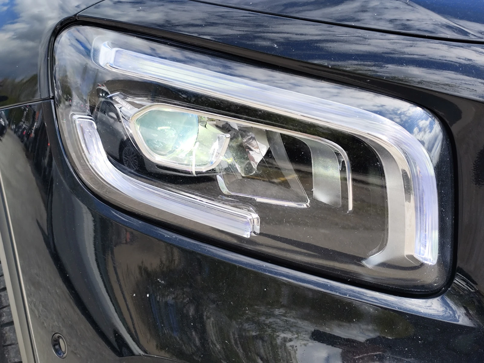 Mercedes-Benz GLB 220 D* АВТОМАТИК* LED* HEAD UP* , снимка 16 - Автомобили и джипове - 54292642