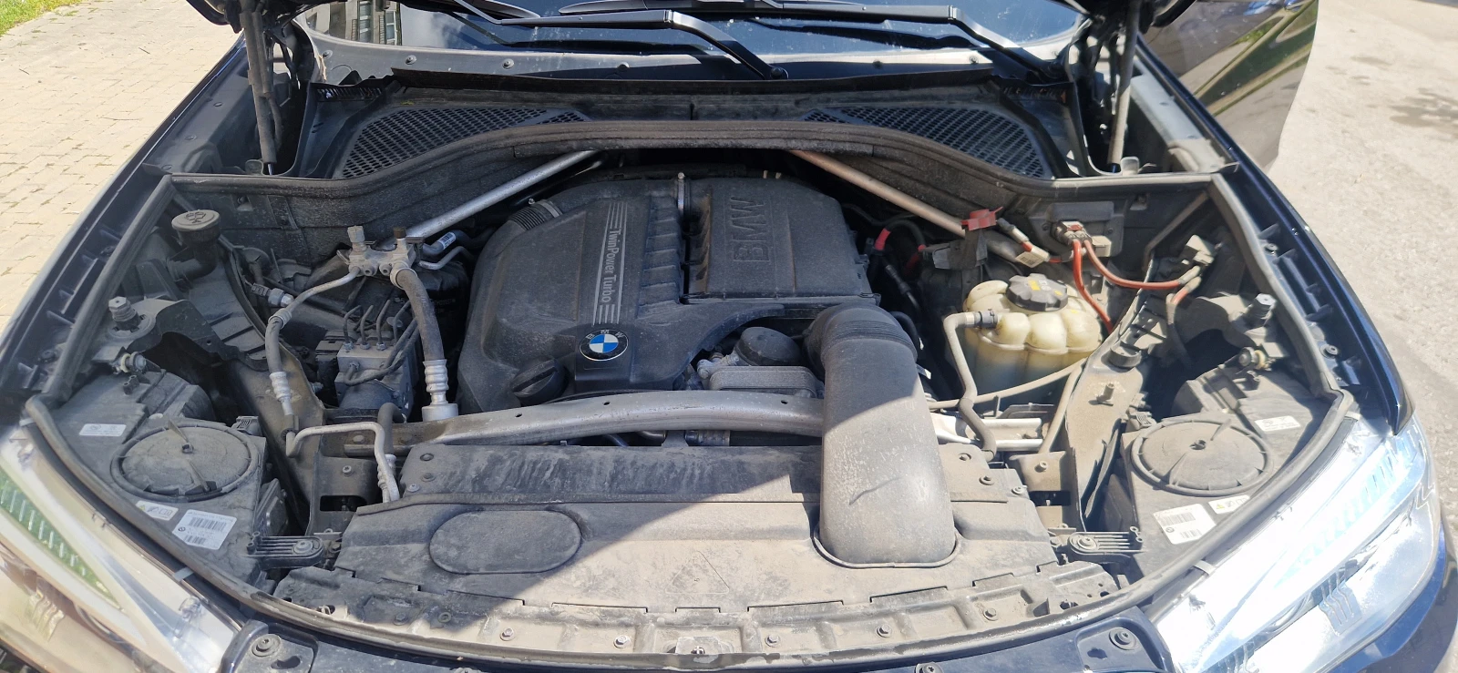 BMW X5 xDrive35i, снимка 15 - Автомобили и джипове - 54454141
