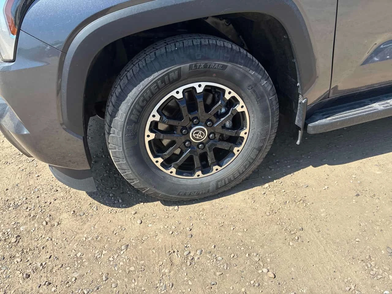 Toyota Sequoia TRD Off Road / ФИКСИРАНА ЦЕНА /АВТОКРЕДИТ, снимка 7 - Автомобили и джипове - 54711733