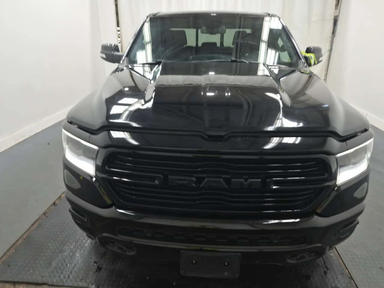 Dodge RAM 1500 * Sport * CARFAX * БЕЗ ПЪРВОНАЧАЛНА ВНОСКА, снимка 6 - Автомобили и джипове - 54830638