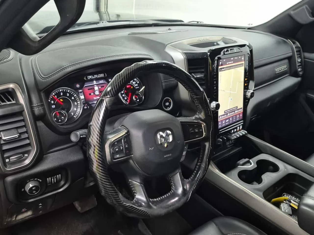 Dodge RAM 1500 * Sport * CARFAX * БЕЗ ПЪРВОНАЧАЛНА ВНОСКА, снимка 8 - Автомобили и джипове - 54830638