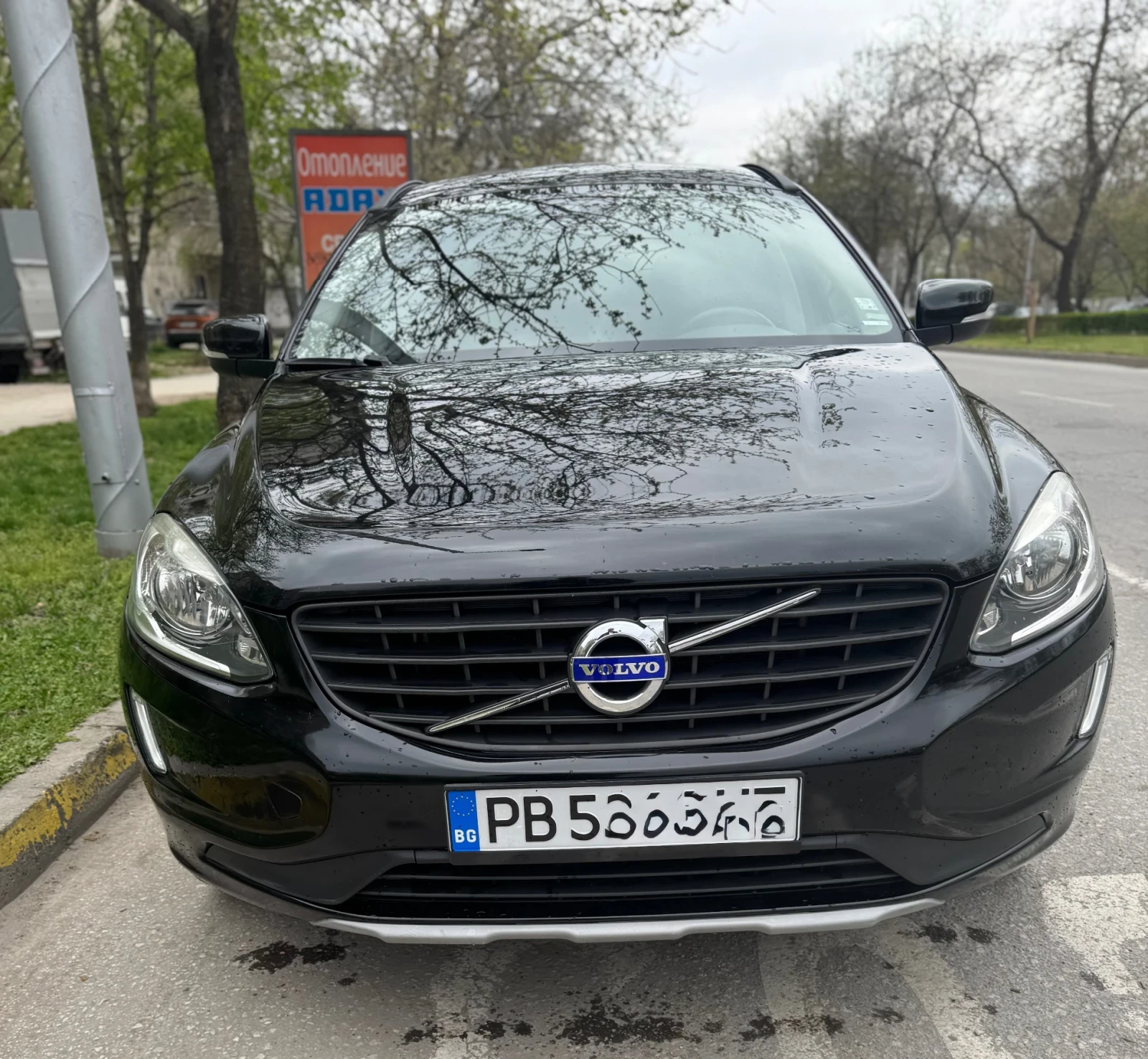 Volvo XC60 2.0, снимка 5 - Автомобили и джипове - 55409437