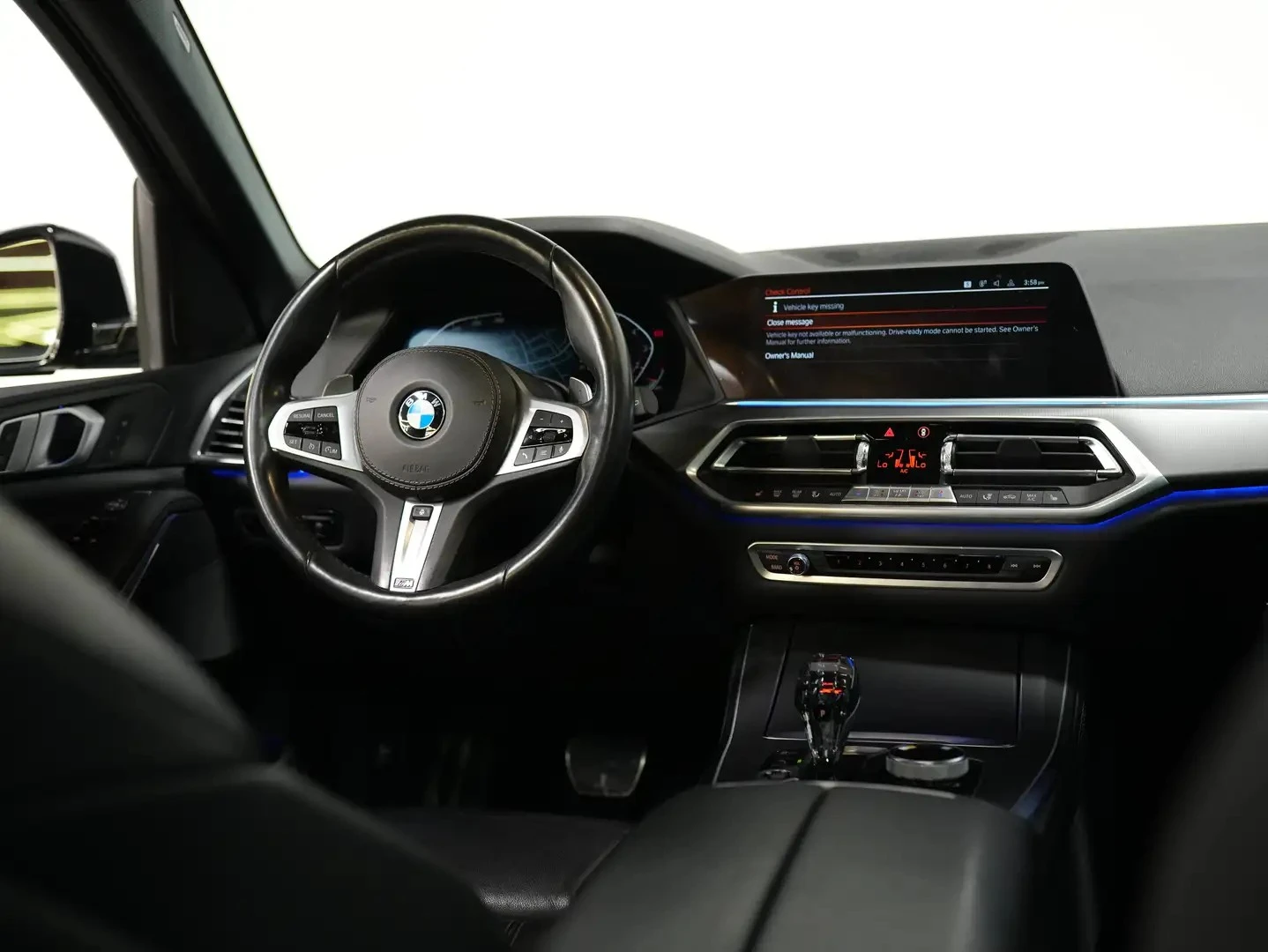BMW X5 xDrive50i M Sport Premium ЦЕНА ДО БГ АВТОКРЕДИТ, снимка 11 - Автомобили и джипове - 55900606