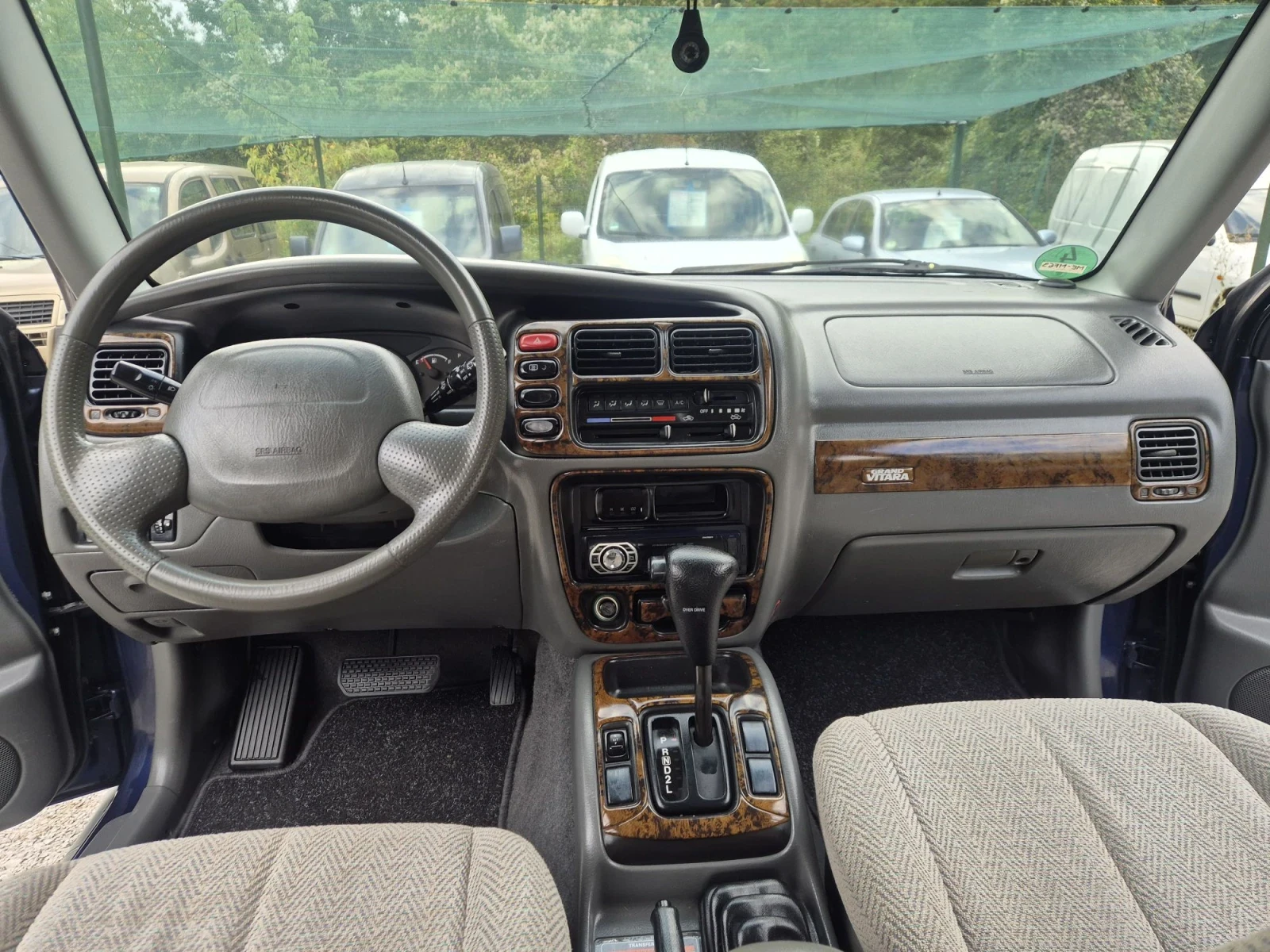 Suzuki Grand vitara АВТОМАТИК БЕЗ РЪЖДА, снимка 13 - Автомобили и джипове - 56183824
