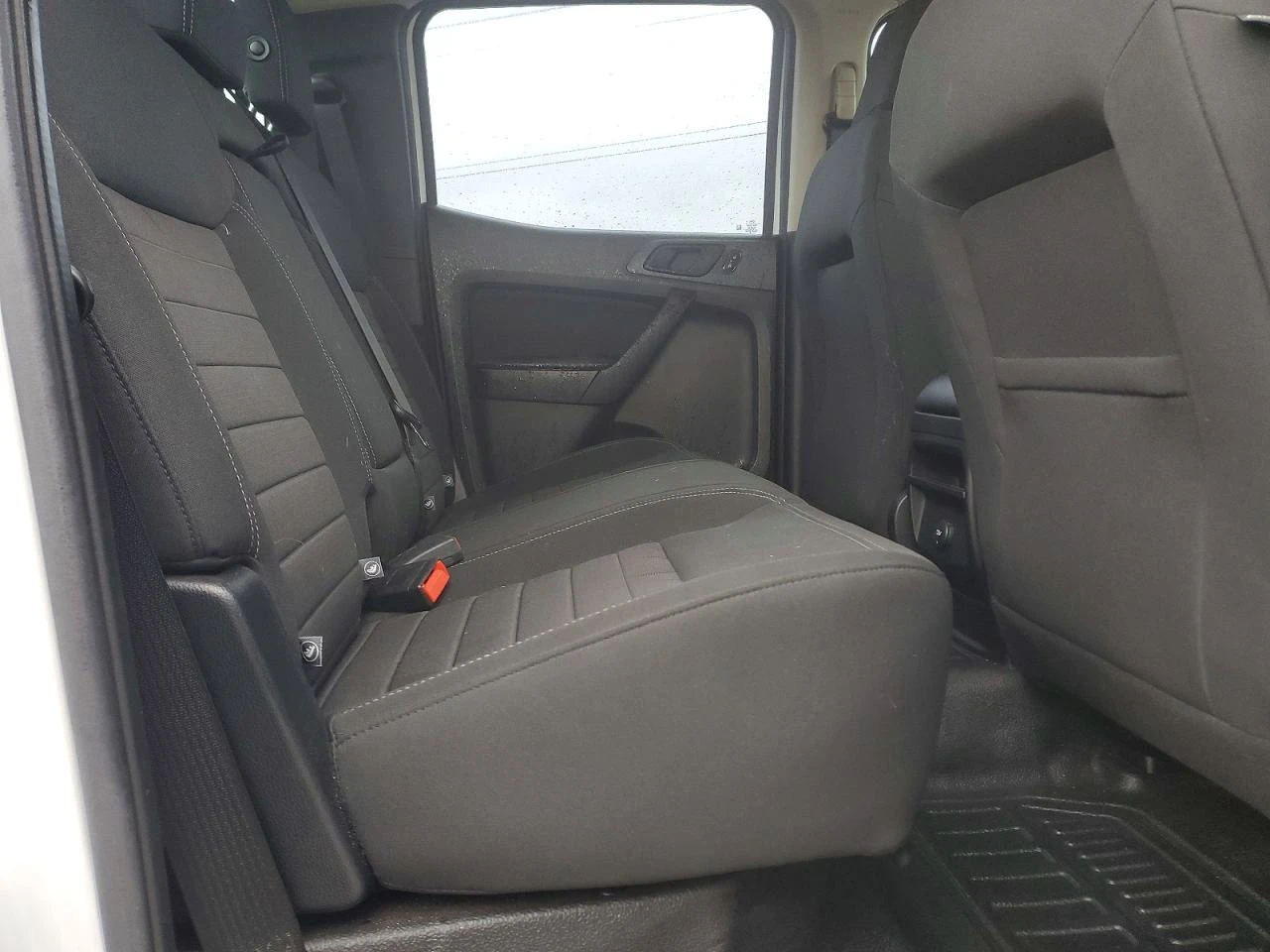 Ford Ranger 2.3l Xl, снимка 10 - Автомобили и джипове - 56202825