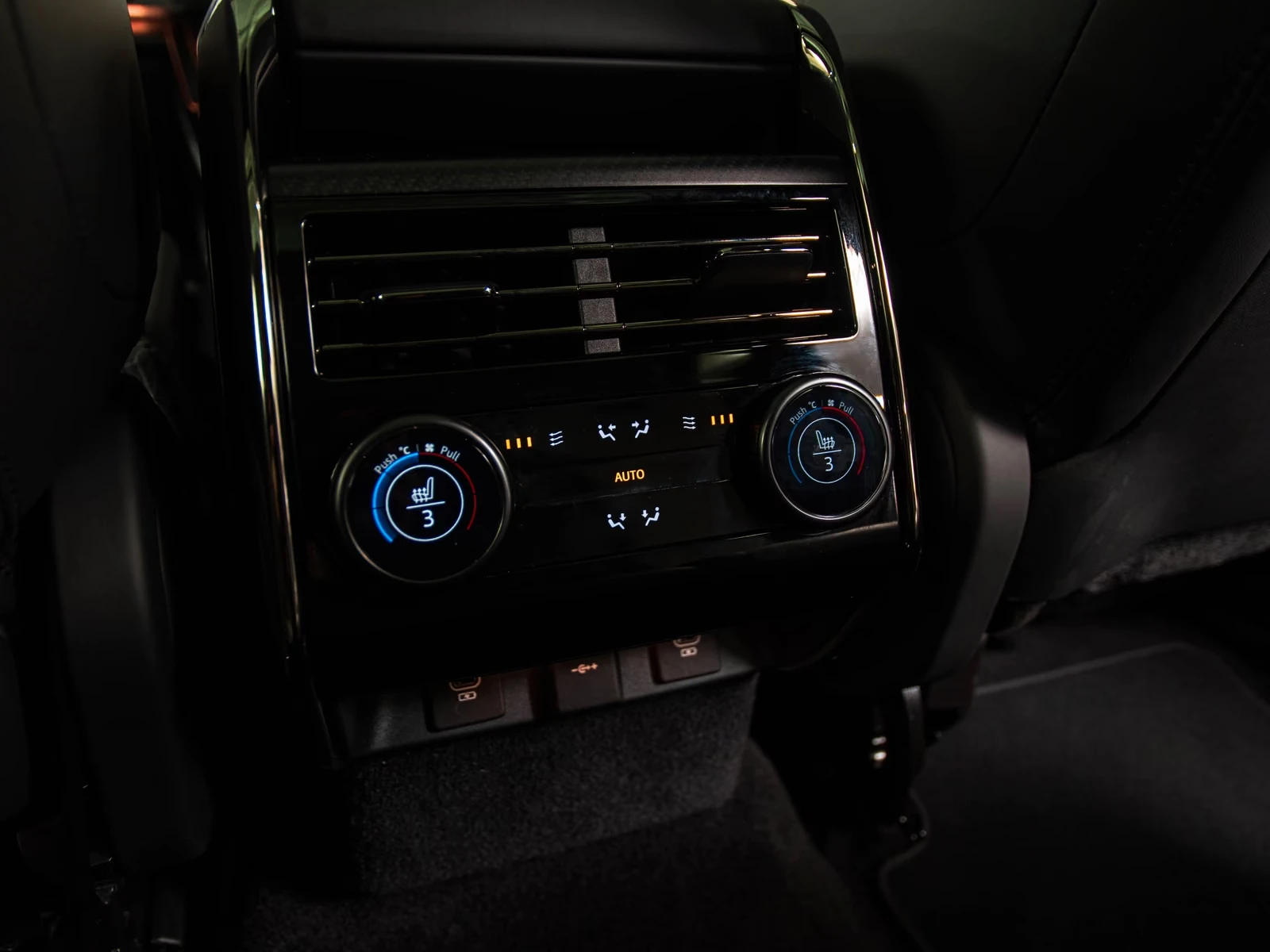 Land Rover Range Rover Sport P635/SV/CERAMIC/6D/MERIDIAN/CARBON/360/HUD/SVO/ | Mobile.bg � ����������� 16