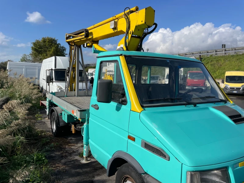 Iveco 3512 Автовишка 18 метра B категория, снимка 3 - Бусове и автобуси - 48134038