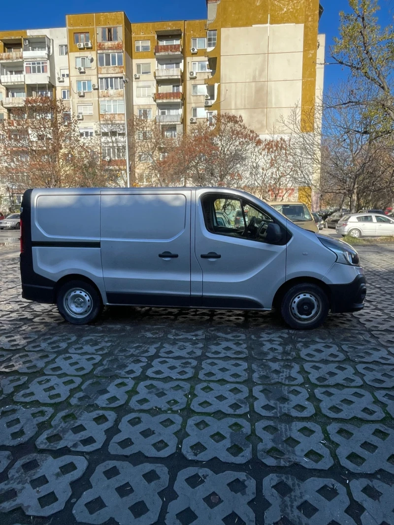 Renault Trafic, снимка 6 - Бусове и автобуси - 52661965