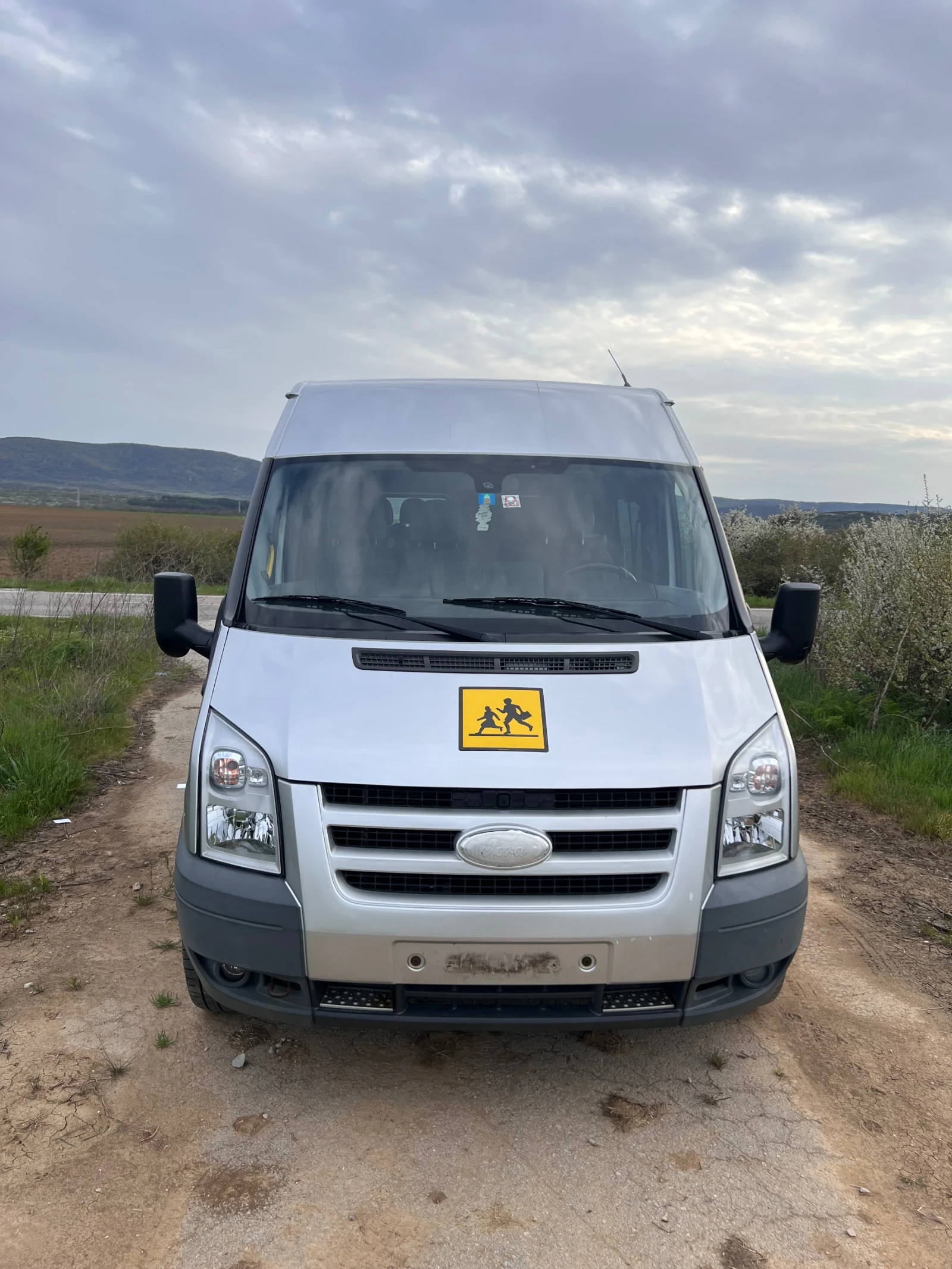 Ford Transit Специализиран нов внос от Швейцария, снимка 6 - Бусове и автобуси - 54207599