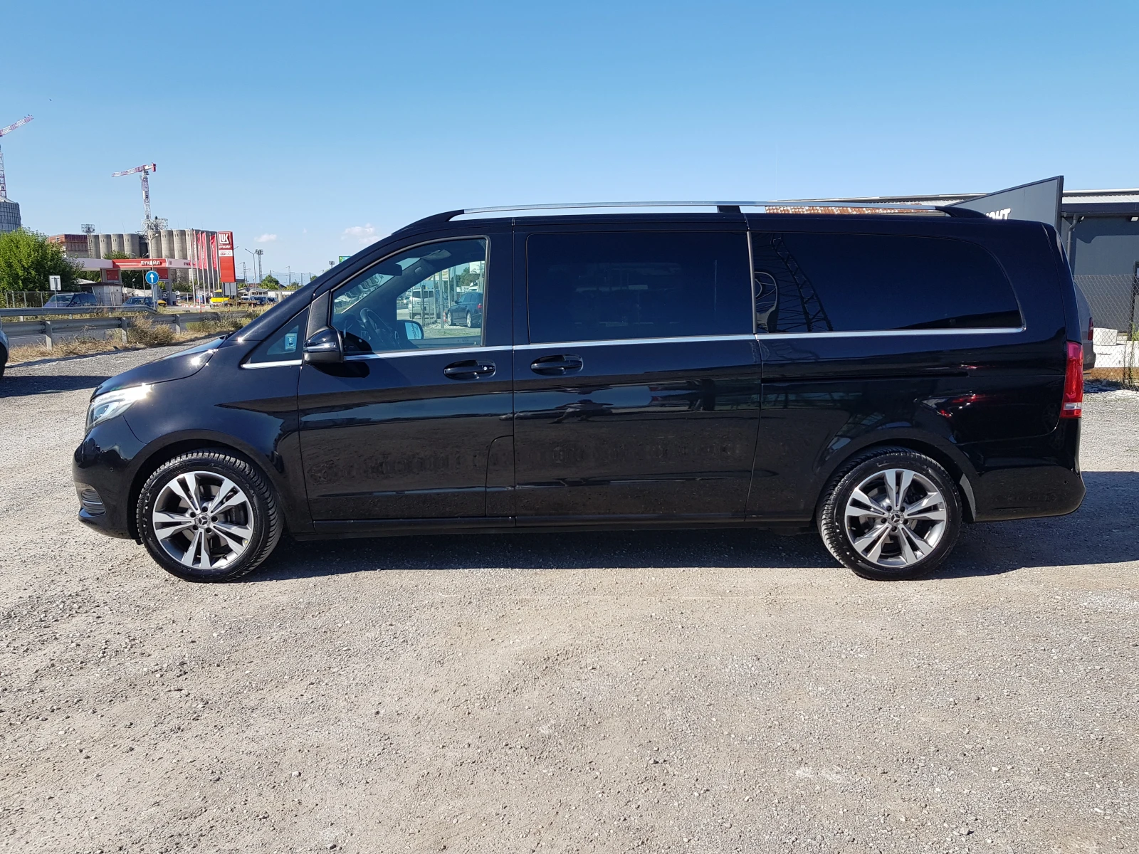 Mercedes-Benz V 250 D Premium Extralong АЛКАНТАРА /10/2019г. ЛИЗИНГ, снимка 8 - Бусове и автобуси - 55979430