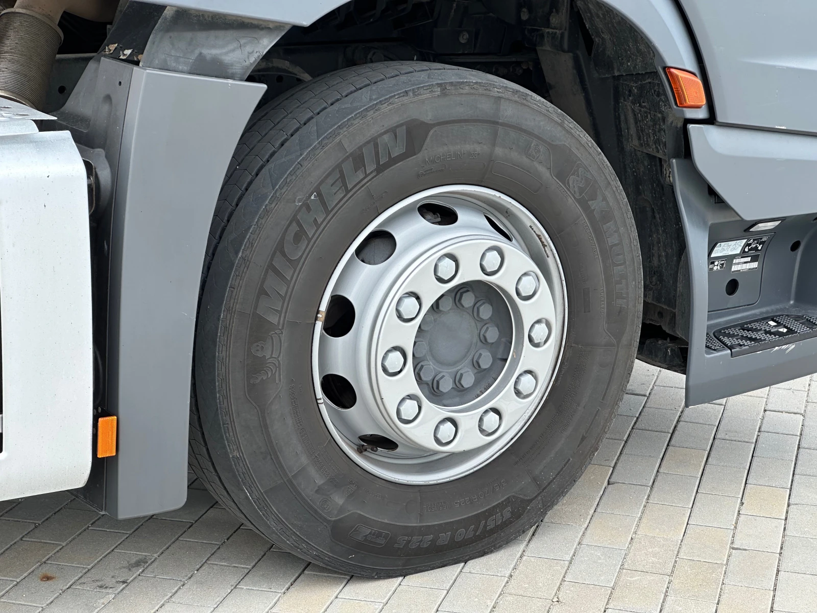 Mercedes-Benz Actros 1845 Stream Space, снимка 8 - Камиони - 54801620