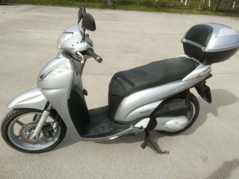 Honda Sh 300, снимка 3 - Мотоциклети и мототехника - 45553080