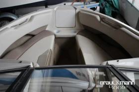 Моторна яхта Regal, снимка 5