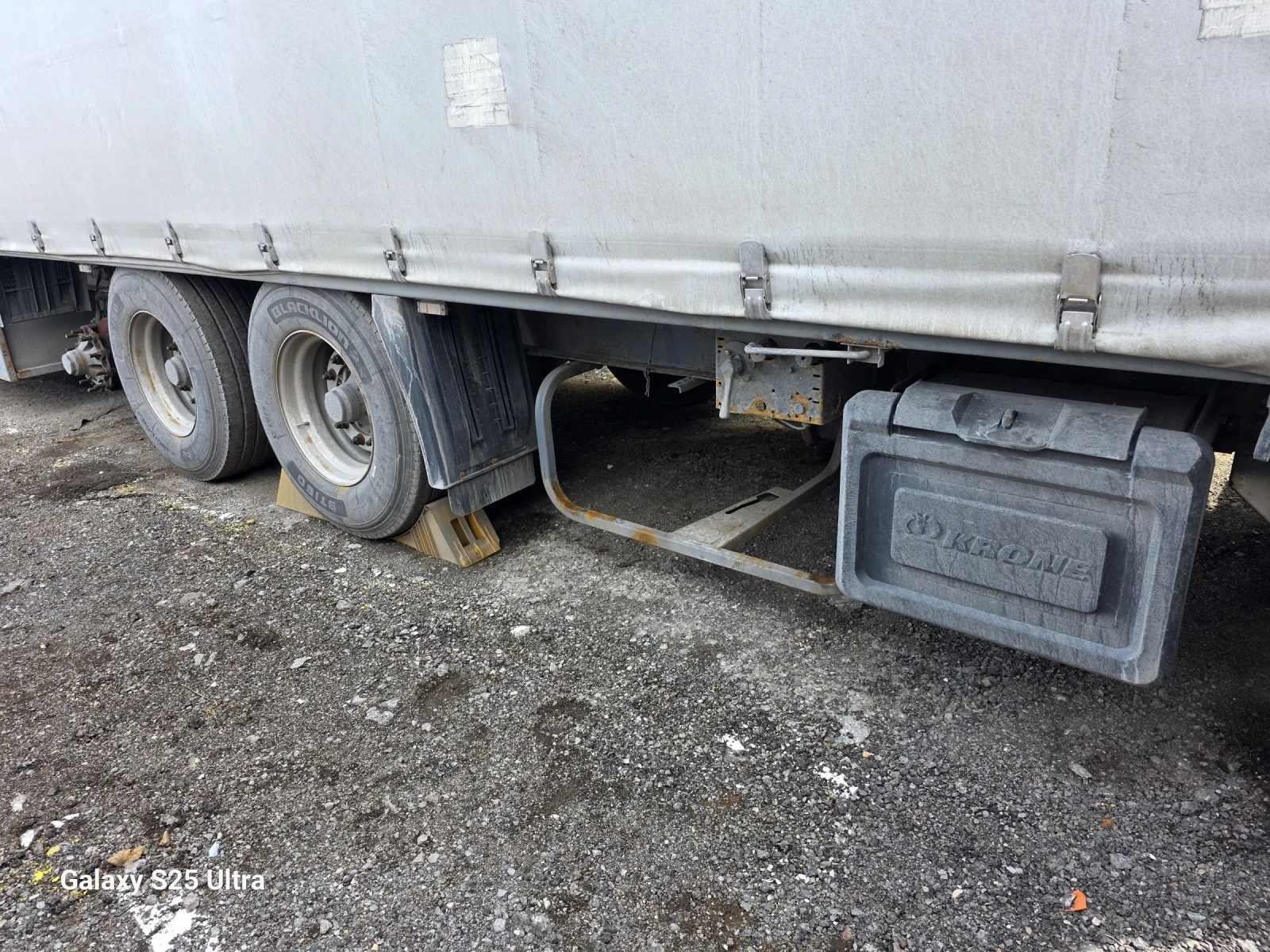 Полуремарке Krone, снимка 13 - Ремаркета - 53788440