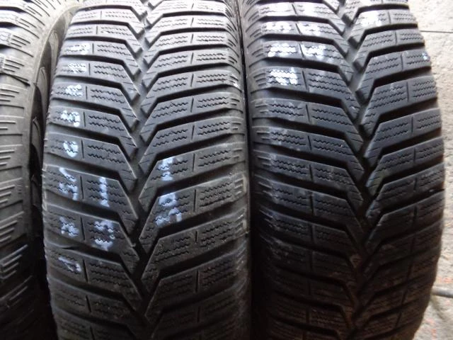 Гуми Зимни 175/65R15, снимка 5 - Гуми и джанти - 16494159