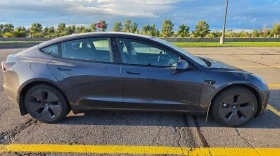 Tesla Model 3 * Long Range * CARFAX * ОПЦИЯ ЗА ФИНАНСИРАНЕ, снимка 2