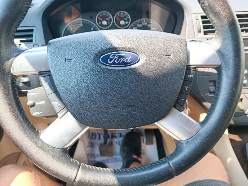Ford C-max 1.6hdi Кожен салон с подгреви Автопилот Италия , снимка 14 - Автомобили и джипове - 41943224