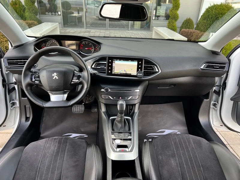 Peugeot 308 1.6HDI-ALLURE-KEYLESS-GO-NAVI-ПАРКТРОНИК-АВТОПИЛОТ, снимка 11 - Автомобили и джипове - 43789246