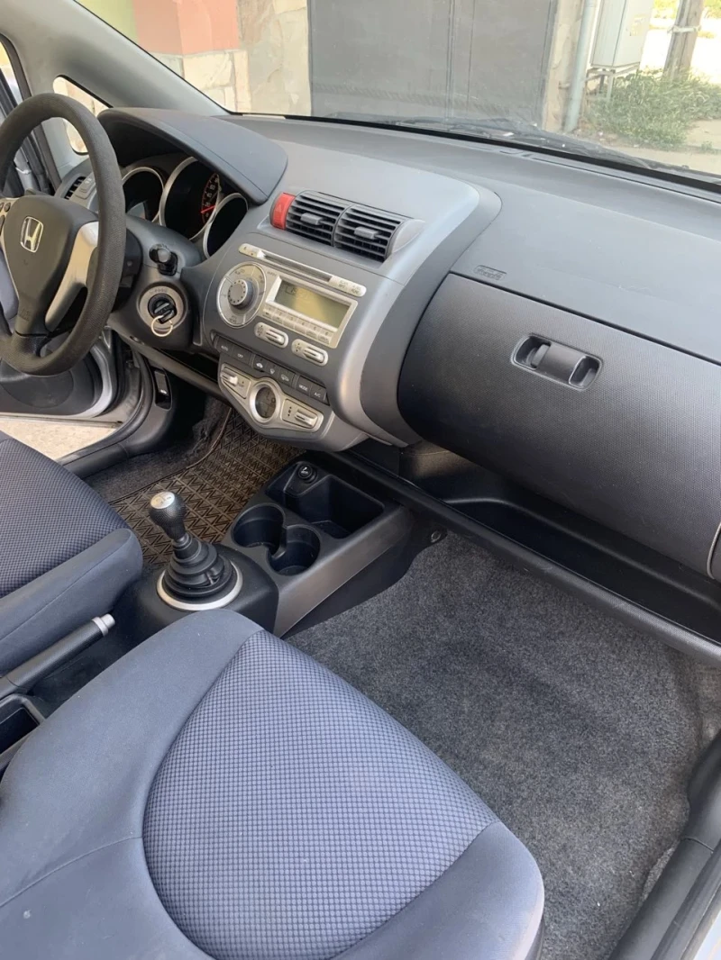 Honda Jazz, снимка 6 - Автомобили и джипове - 47358419