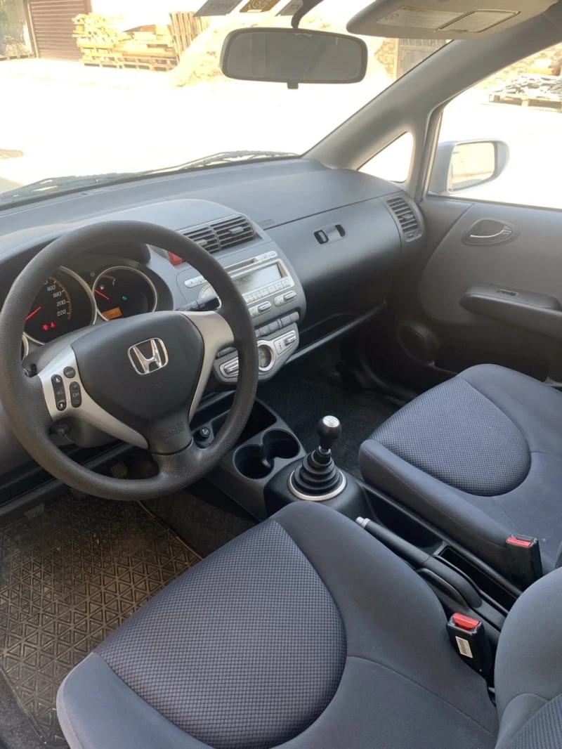 Honda Jazz, снимка 5 - Автомобили и джипове - 47358419