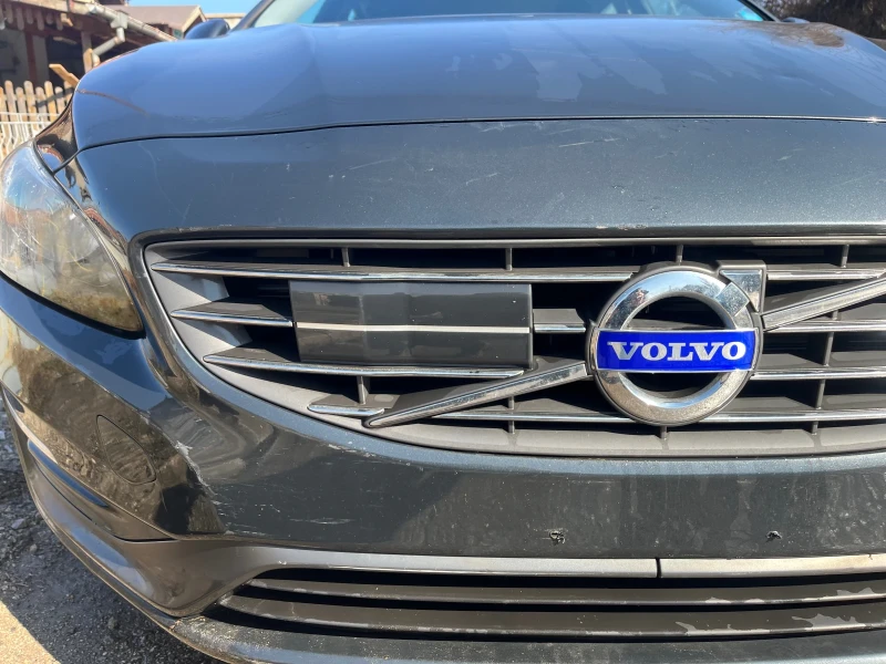 Volvo V60, снимка 6 - Автомобили и джипове - 49033443