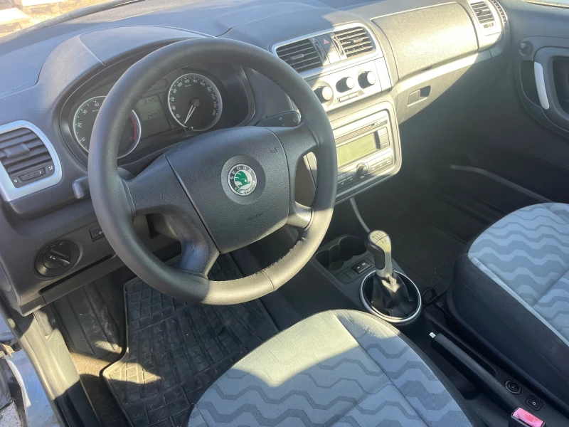 Skoda Roomster 1.6, снимка 6 - Автомобили и джипове - 49357008