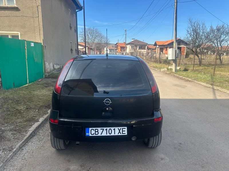 Opel Corsa 1.2 75 к.с. Газов инжекцион, снимка 2 - Автомобили и джипове - 49421230