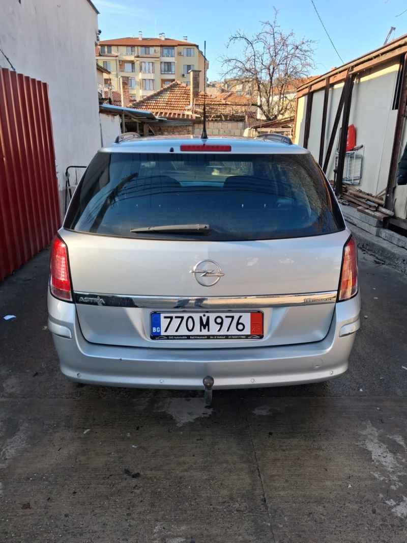 Opel Astra 1.6, снимка 3 - Автомобили и джипове - 52866837
