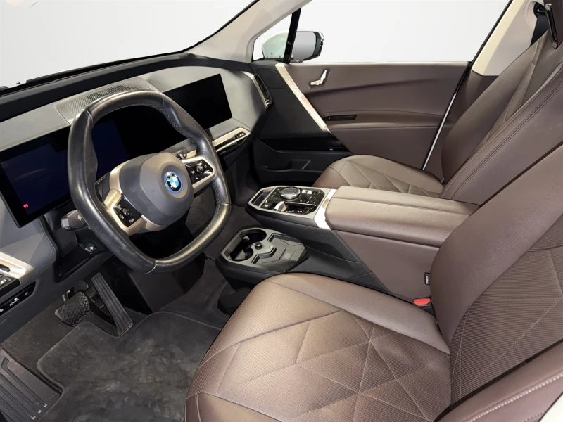 BMW iX xDrive50, снимка 6 - Автомобили и джипове - 53498872