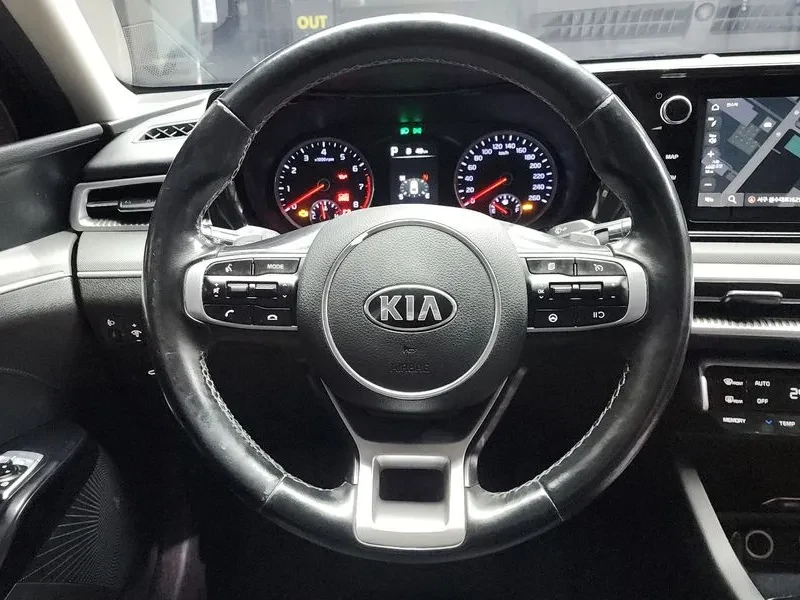 Kia K5 2.0 Prestige, снимка 13 - Автомобили и джипове - 55739330