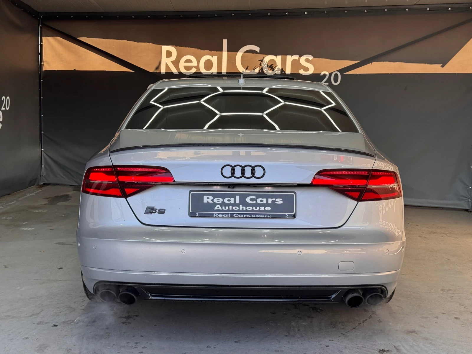 Audi S8 + * B&O* CERAMIC* NIGHT VISION* CARPLAY* CARBON* H - изображение 5