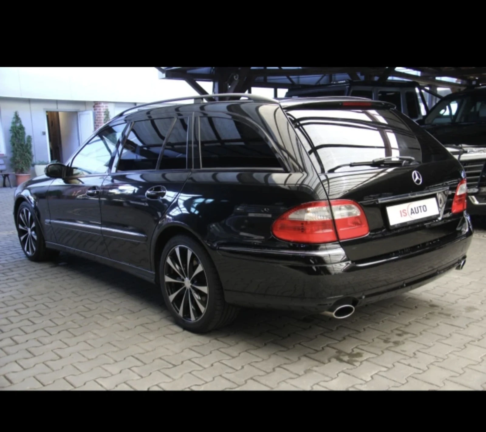 Mercedes-Benz E 320 E class  formatic  - изображение 3