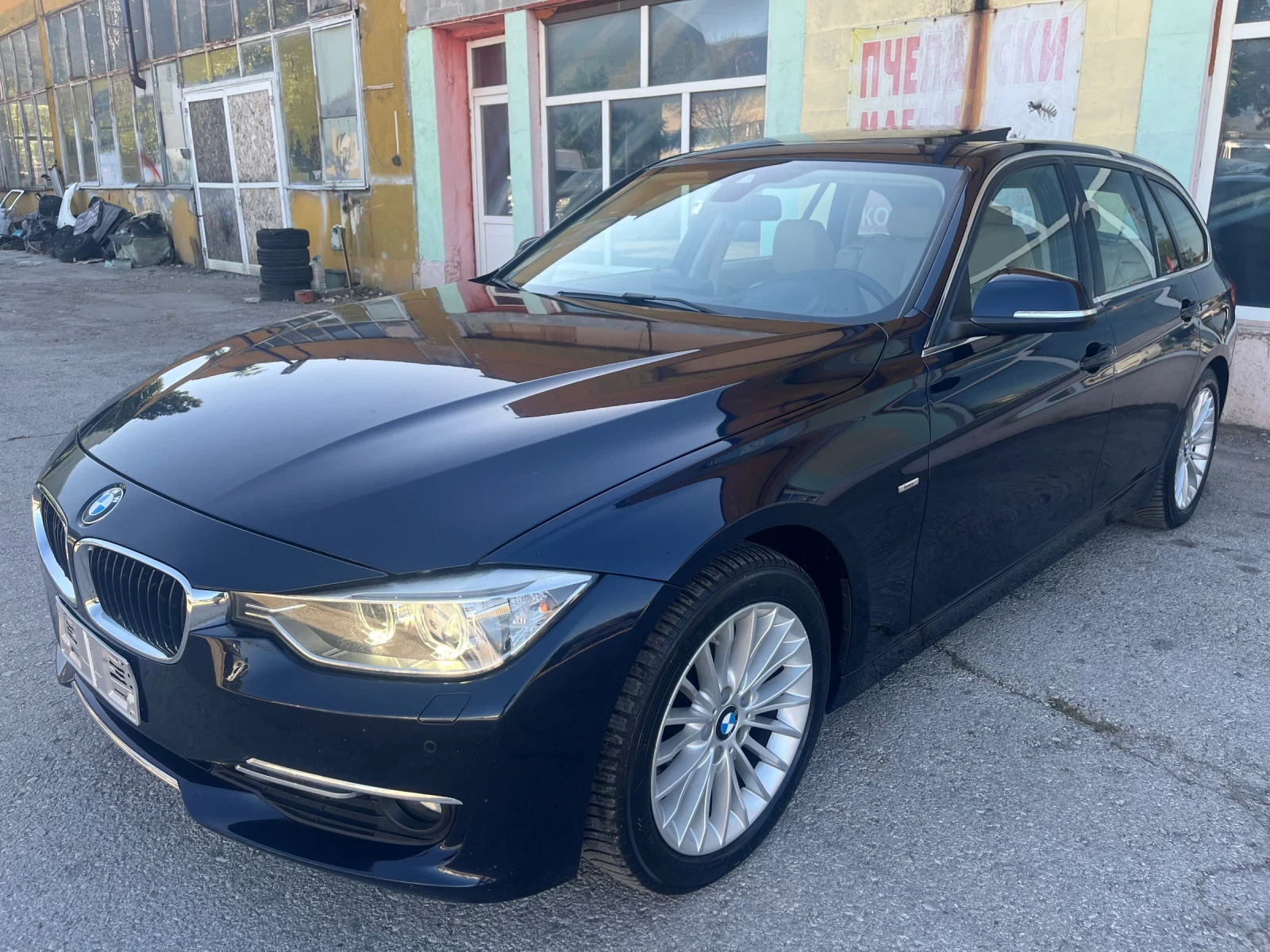 BMW 320 Панорама* HUD* NBT - изображение 2