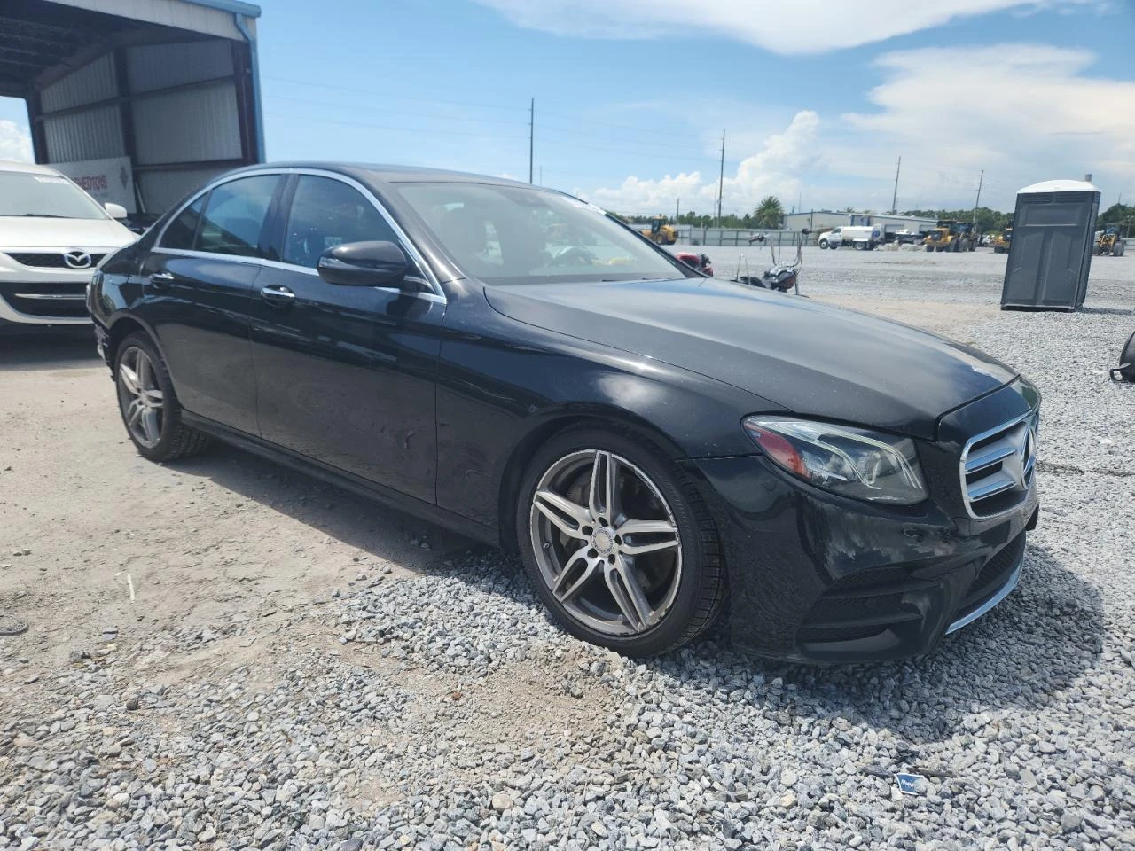 Mercedes-Benz E 300 4matic - изображение 4