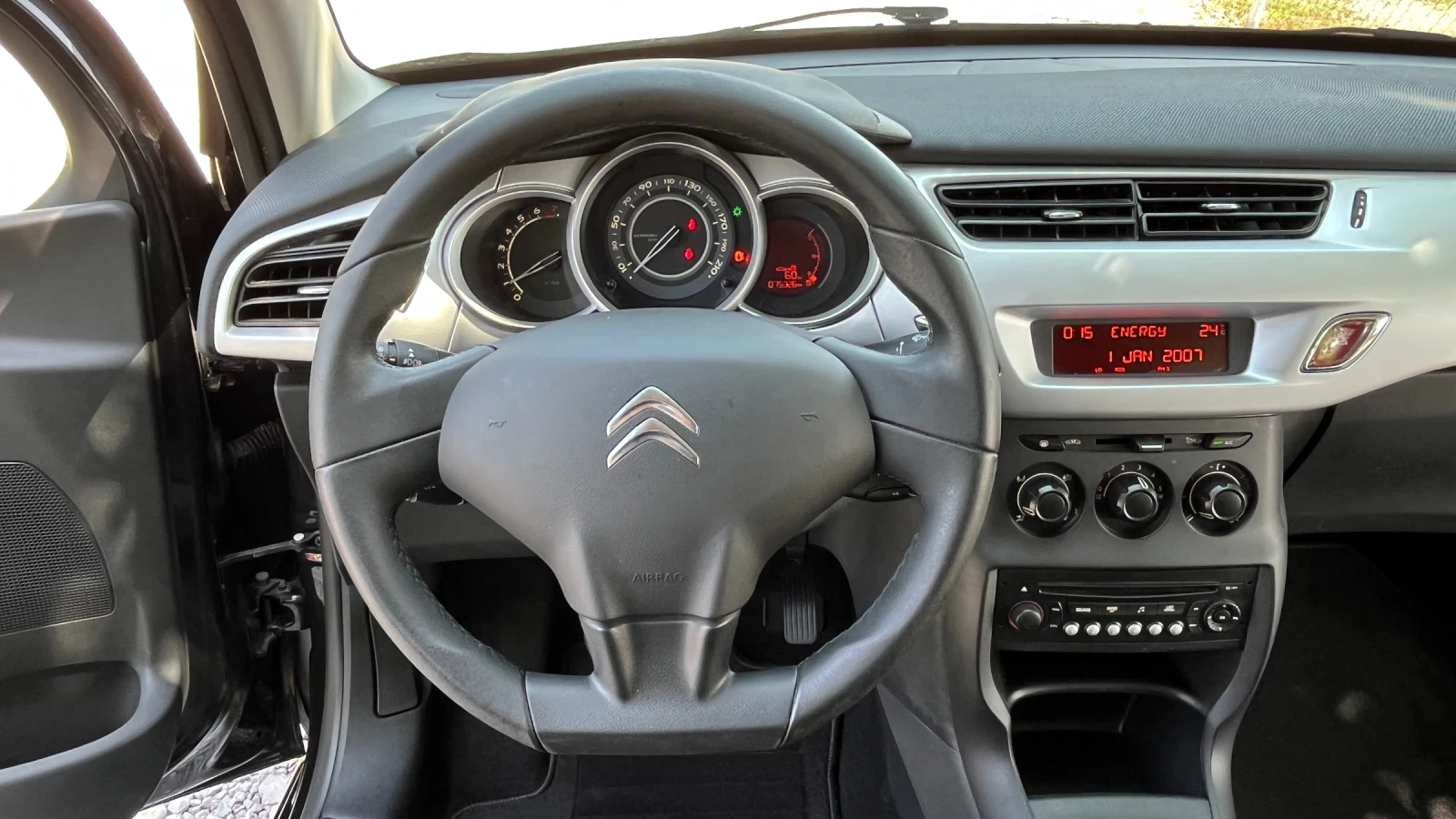 Citroen C3 1.1 75000 км - изображение 7