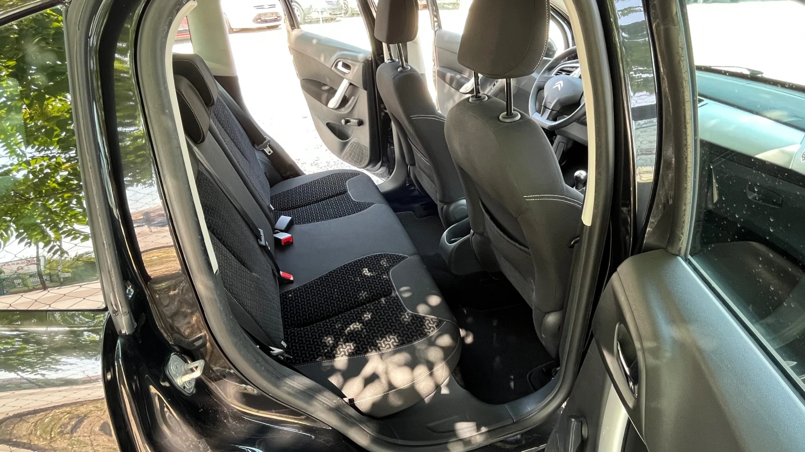 Citroen C3 1.4 75000  | Mobile.bg   12