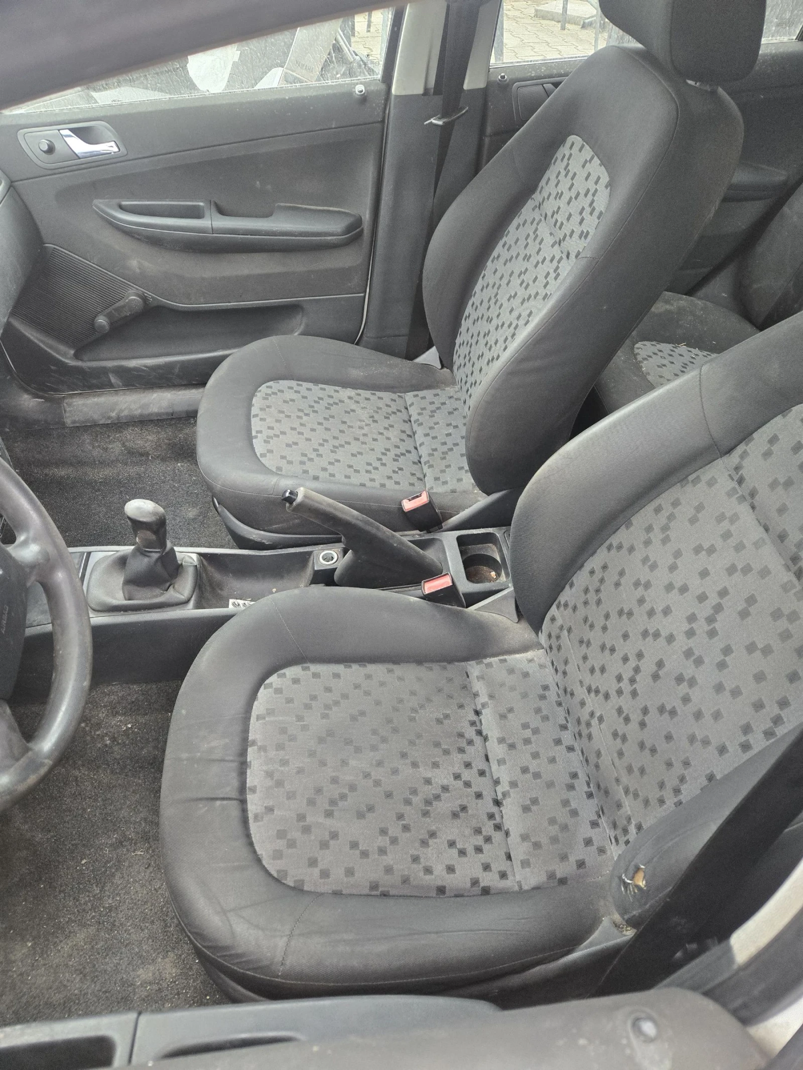 Skoda Fabia 1.2 на части, снимка 3 - Автомобили и джипове - 53966585