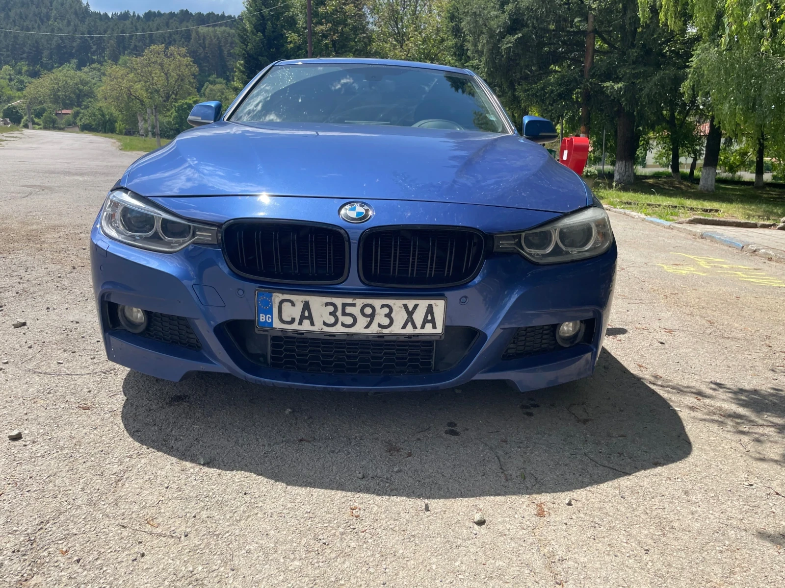 BMW 320