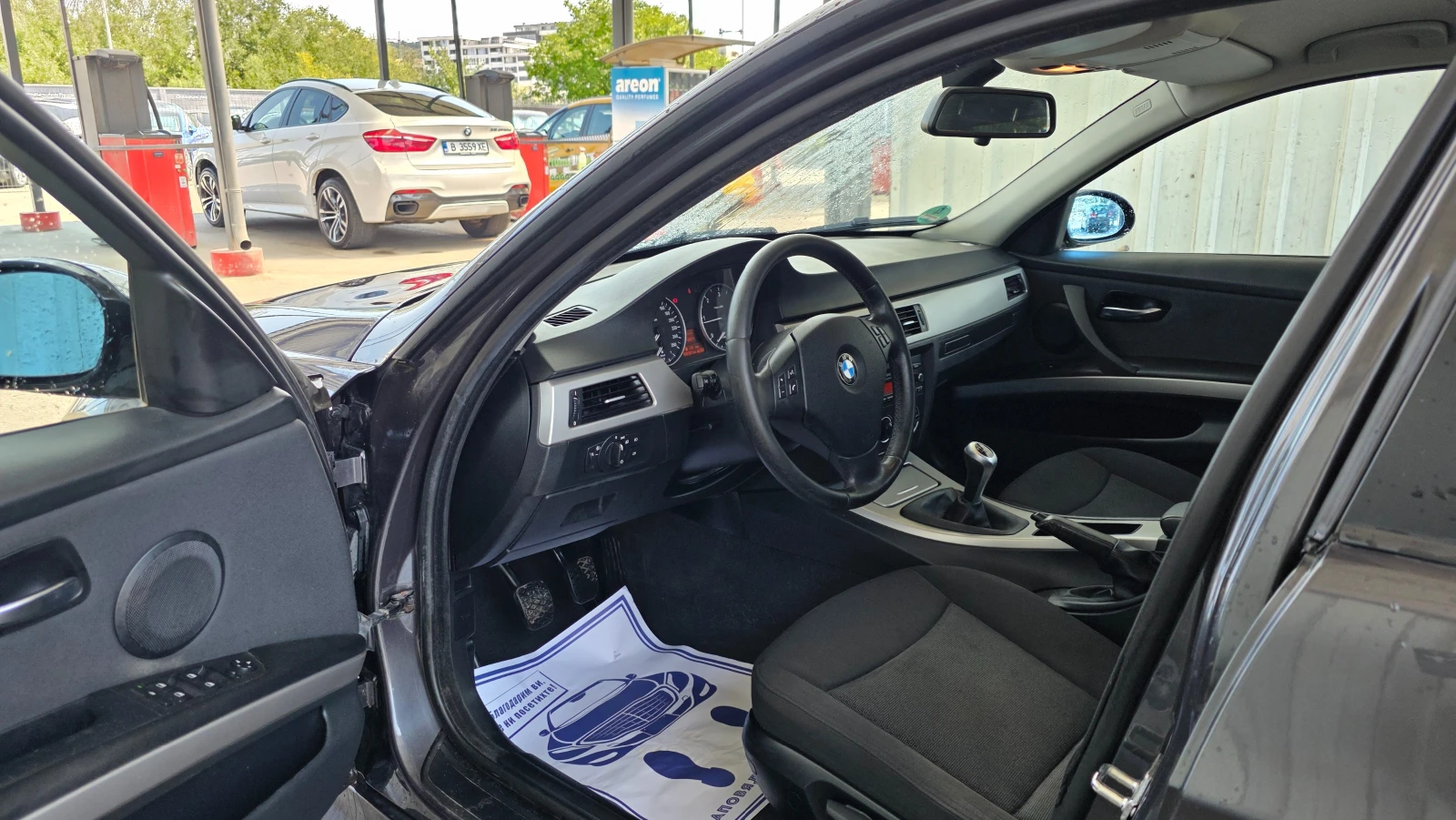 BMW 320 2.0d/122hp/УНИКАТ, снимка 6 - Автомобили и джипове - 54337754