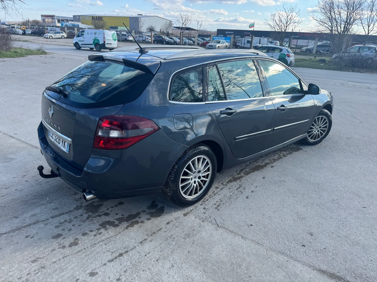 Renault Laguna Нов внос  РЕГИСТРИВАН  Реални километри на верига , снимка 17 - Автомобили и джипове - 54551847